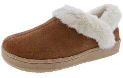 Clarks Women's Sarah Indoor & Outdoor Winter Slippers -Altra Store 0778902 01
